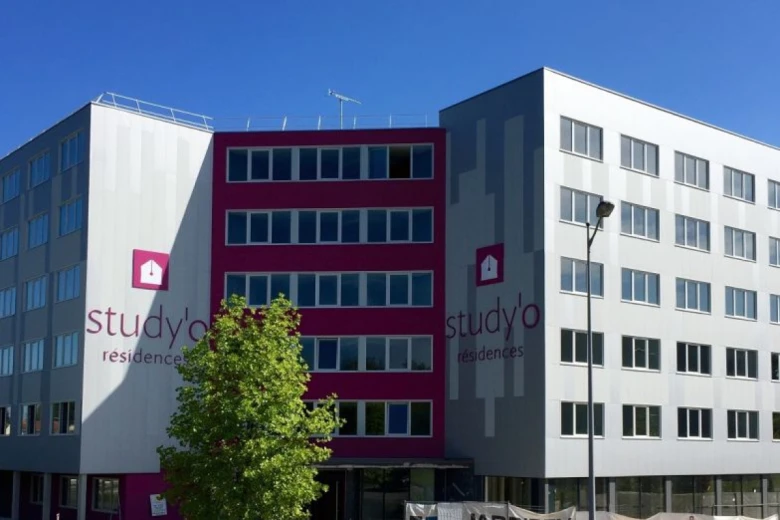 À Talence, une résidence étudiante pensée pour durer : dix ans de recul sur une façade Myral